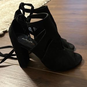 Wild Pair Heels. Size 6.